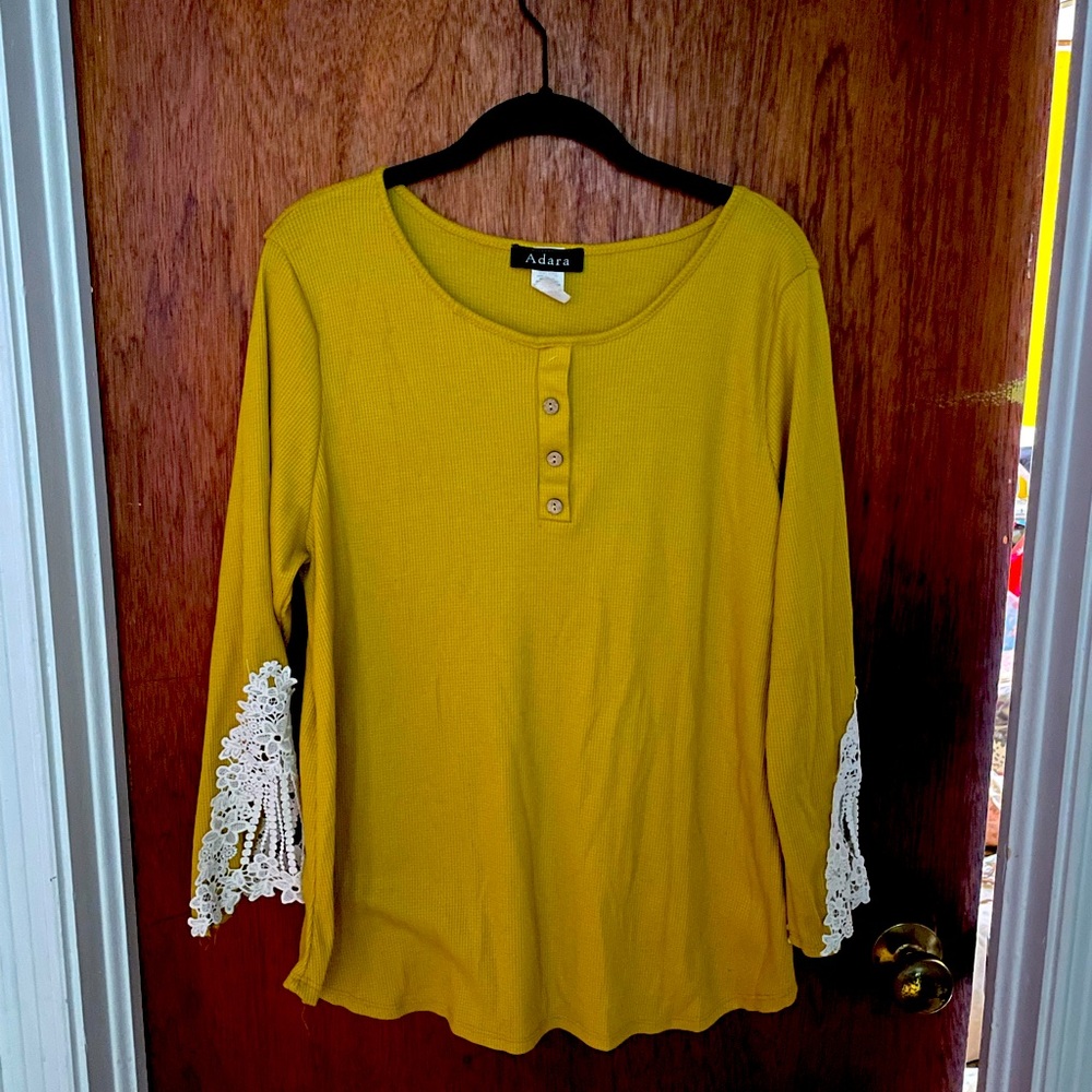 Long sleeve mustard yellow top. Size L